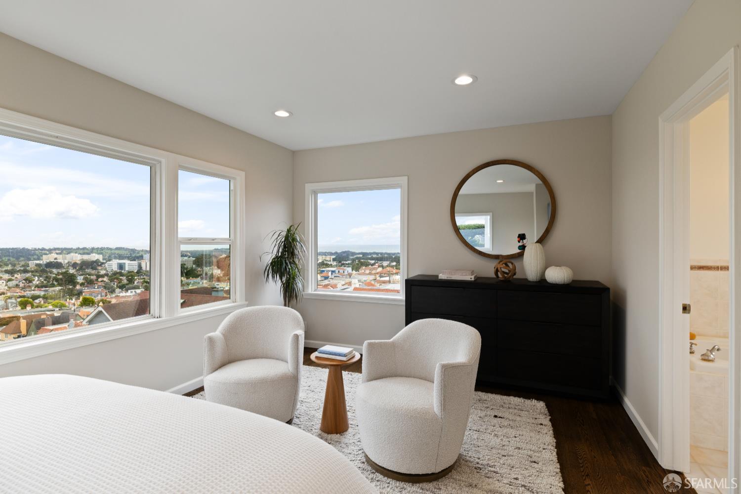 San Francisco, California 94127, United States, 4 Bedrooms Bedrooms, ,3 BathroomsBathrooms,Residential,Active,228637