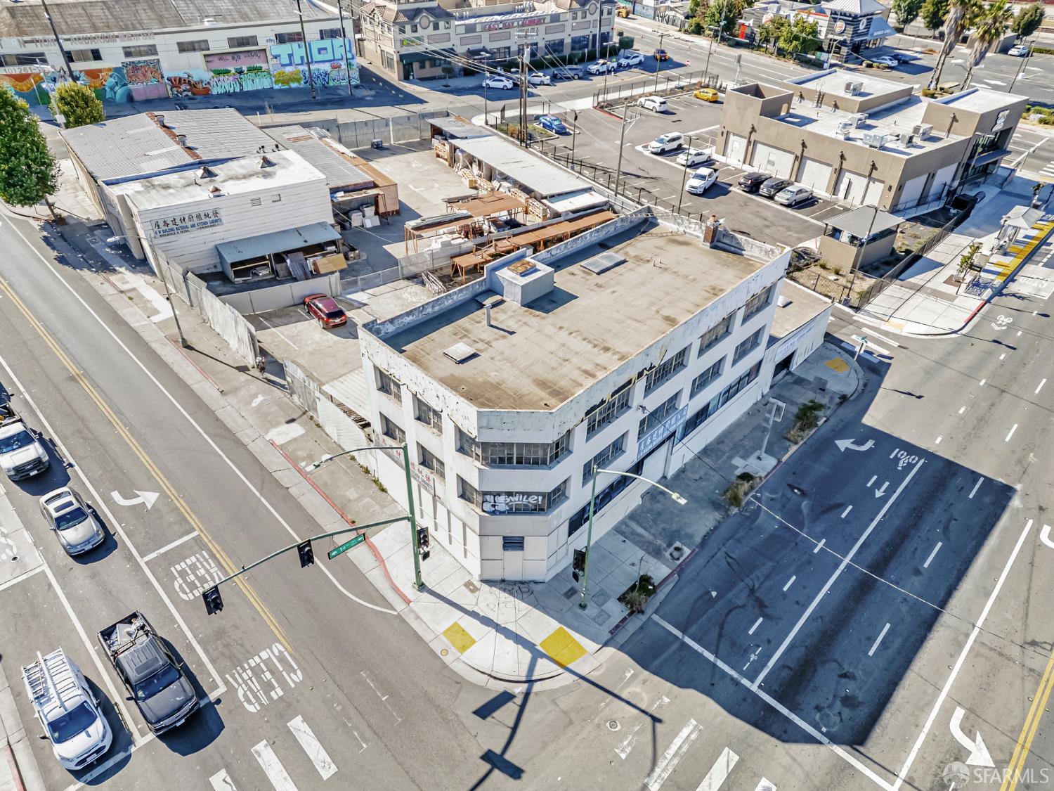 1401 International Boulevard