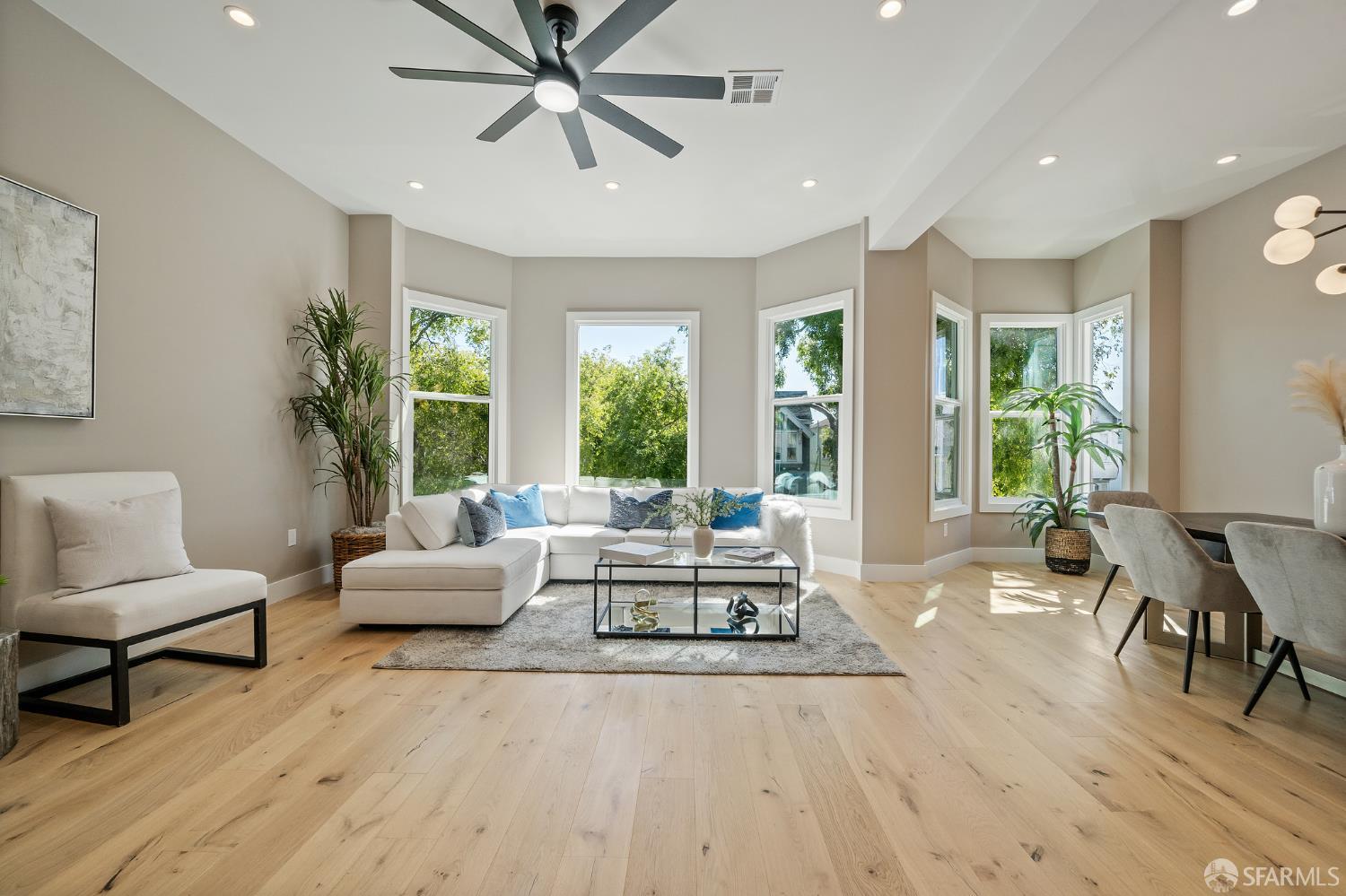 2820-2824 Folsom Street