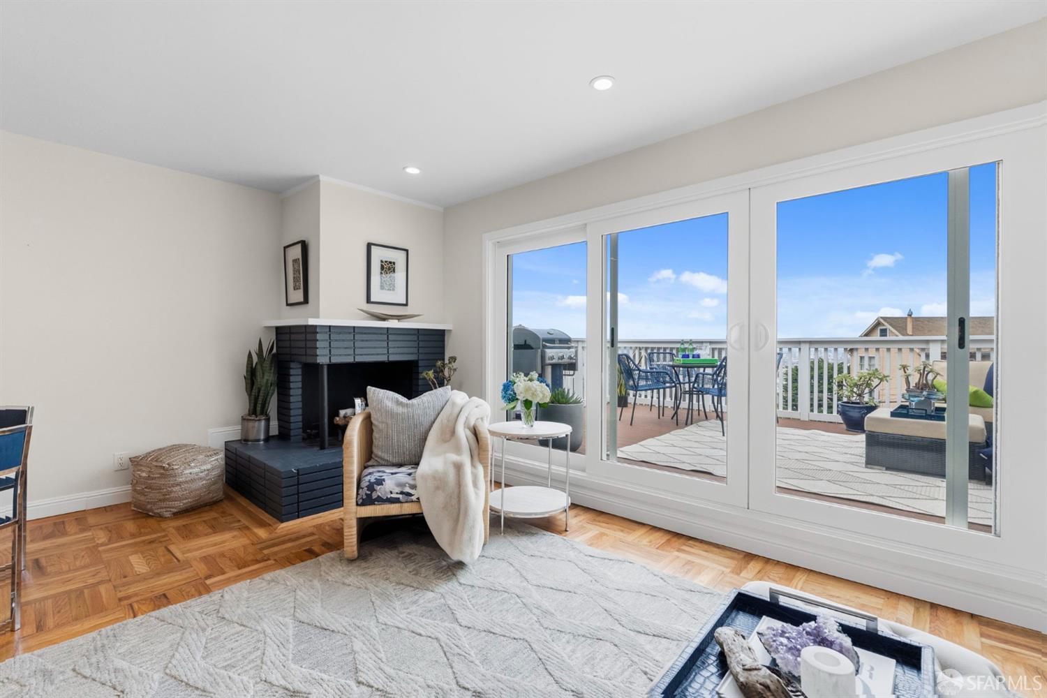 3258 Market Street 4