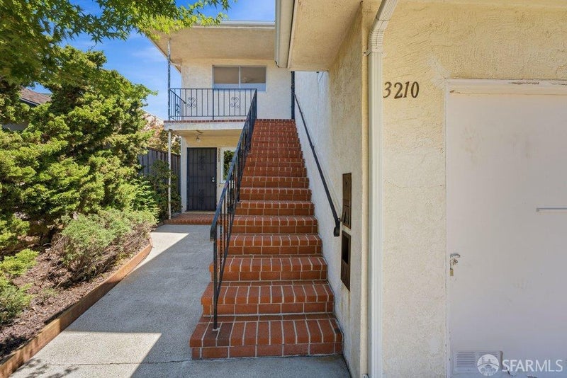 3210 Kansas Street
