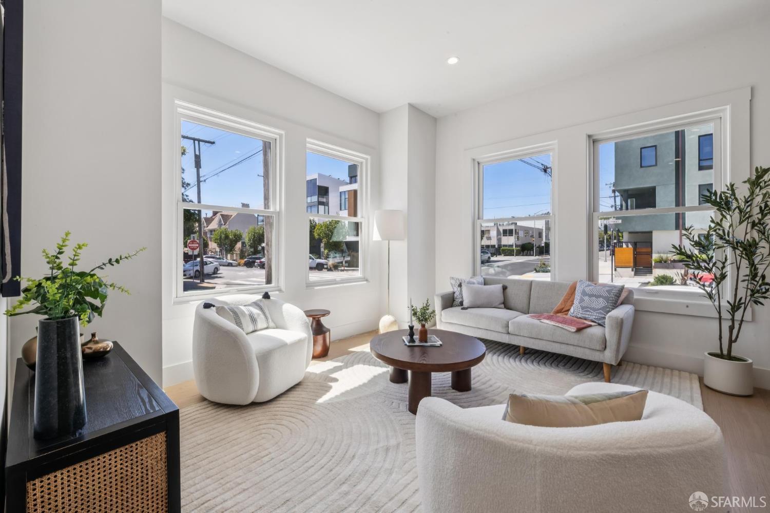 200 4th Avenue, San Francisco CA 94118