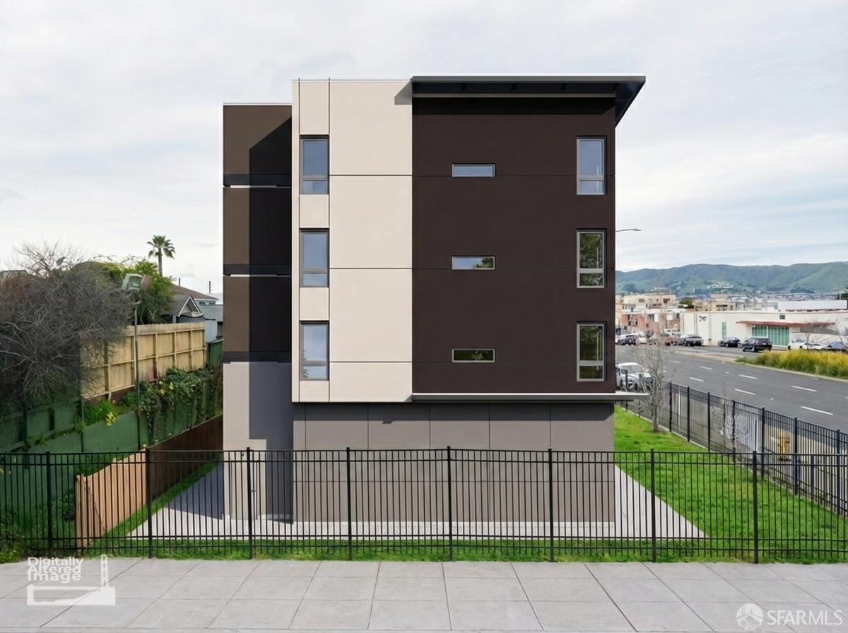 271 El Camino Real