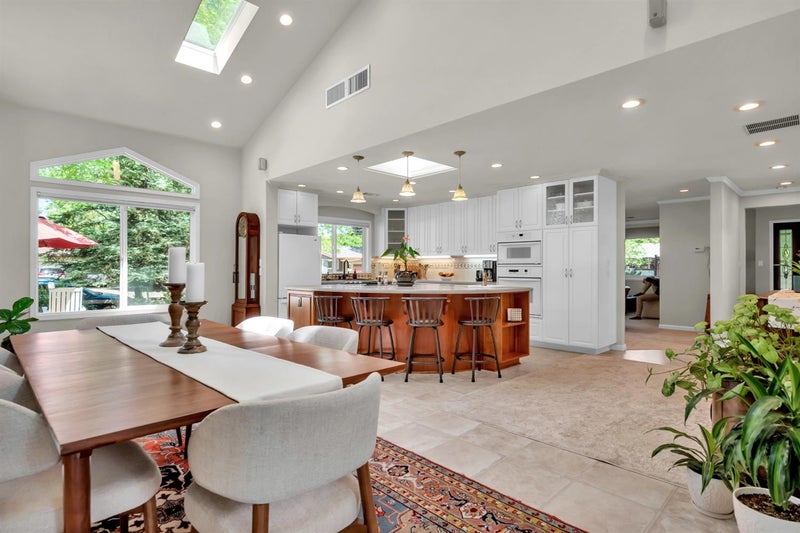 845 Linden Lane