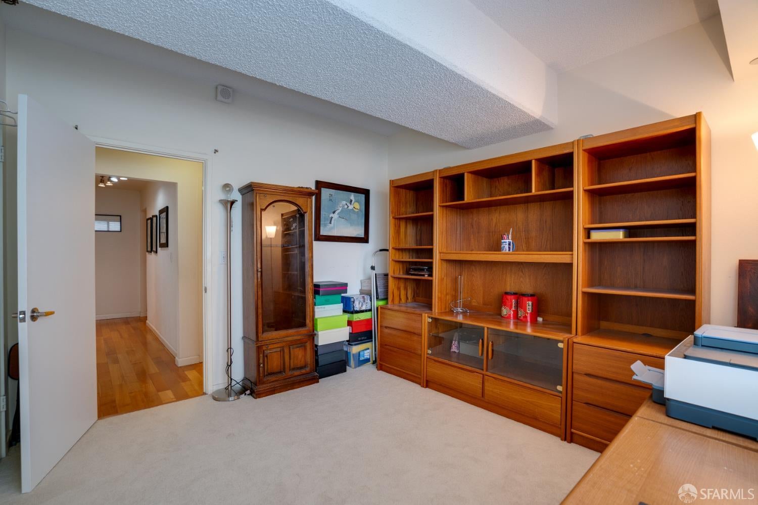 1 Daniel Burnham Court 412