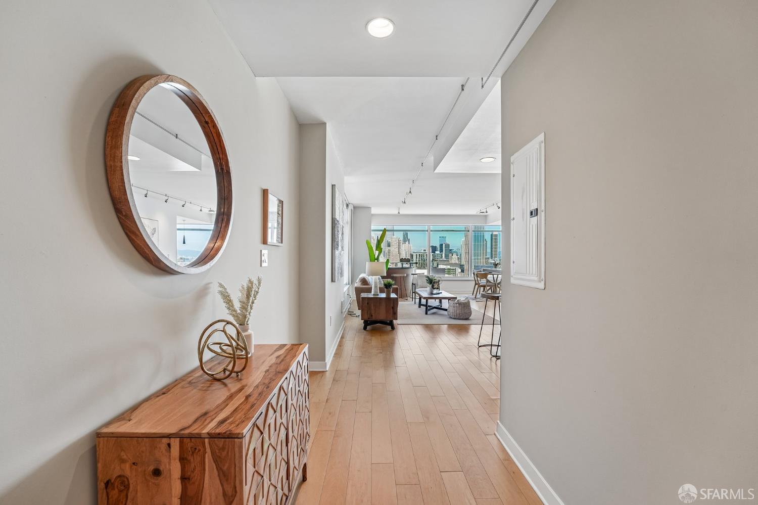 1160 Mission Street 1708