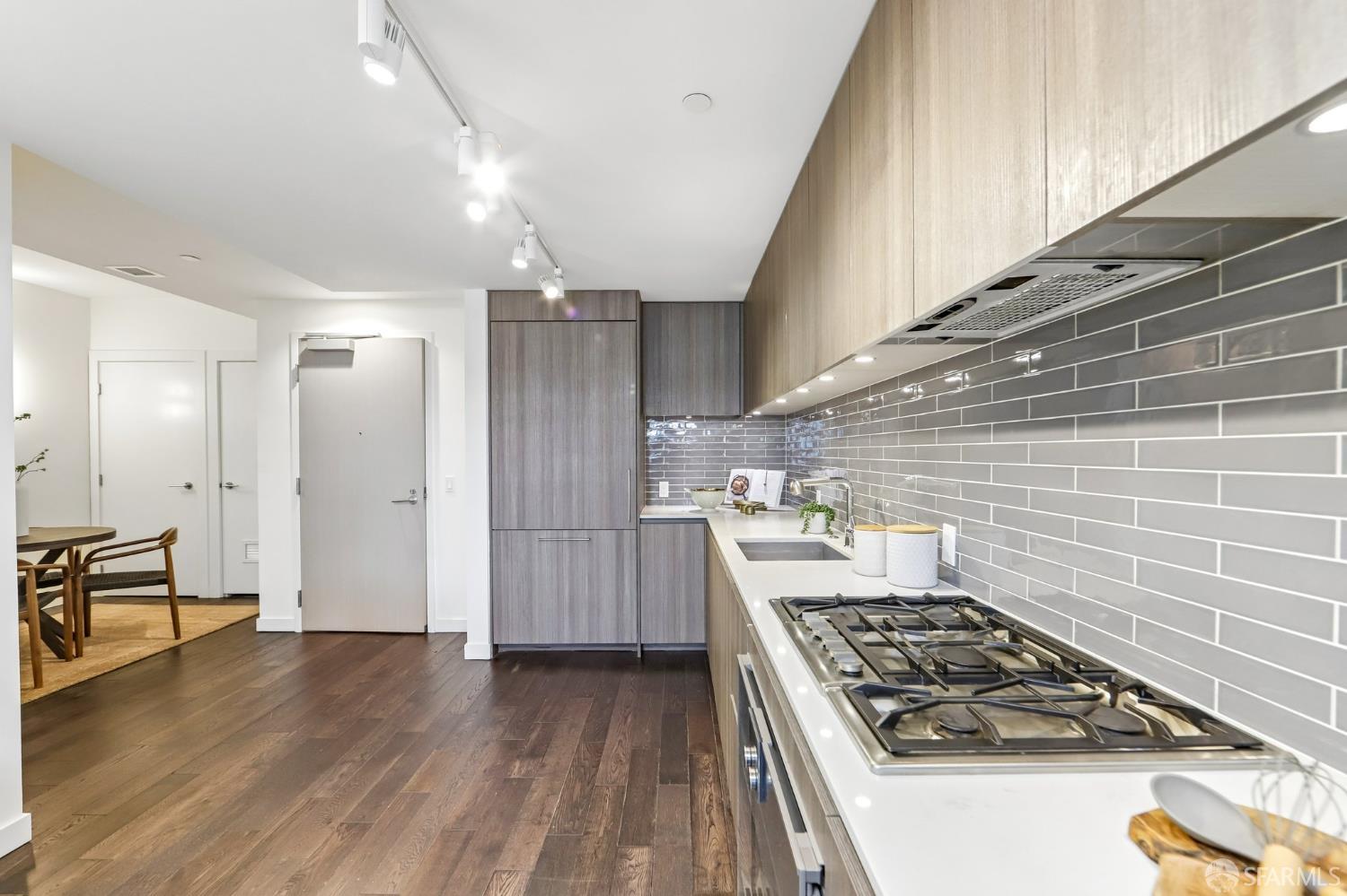 110 Channel Street 433
