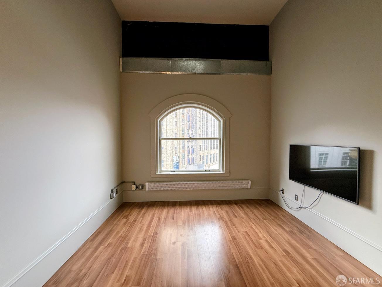 83 Mcallister Street 504