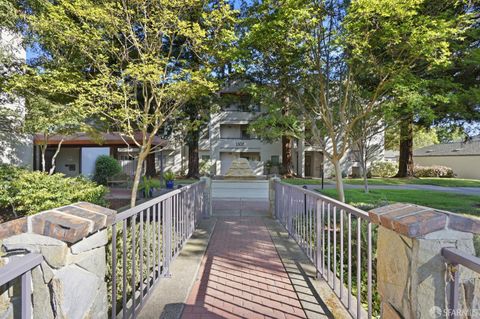 Property photo of 1308 Walden Road 38, Walnut Creek, CA 94597