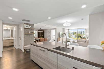 718 Long Bridge Street 214 San Francisco CA 94158
