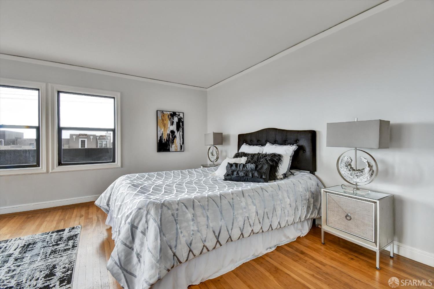 San Francisco, California 94116, United States, 4 Bedrooms Bedrooms, ,3 BathroomsBathrooms,Residential,Active,221103