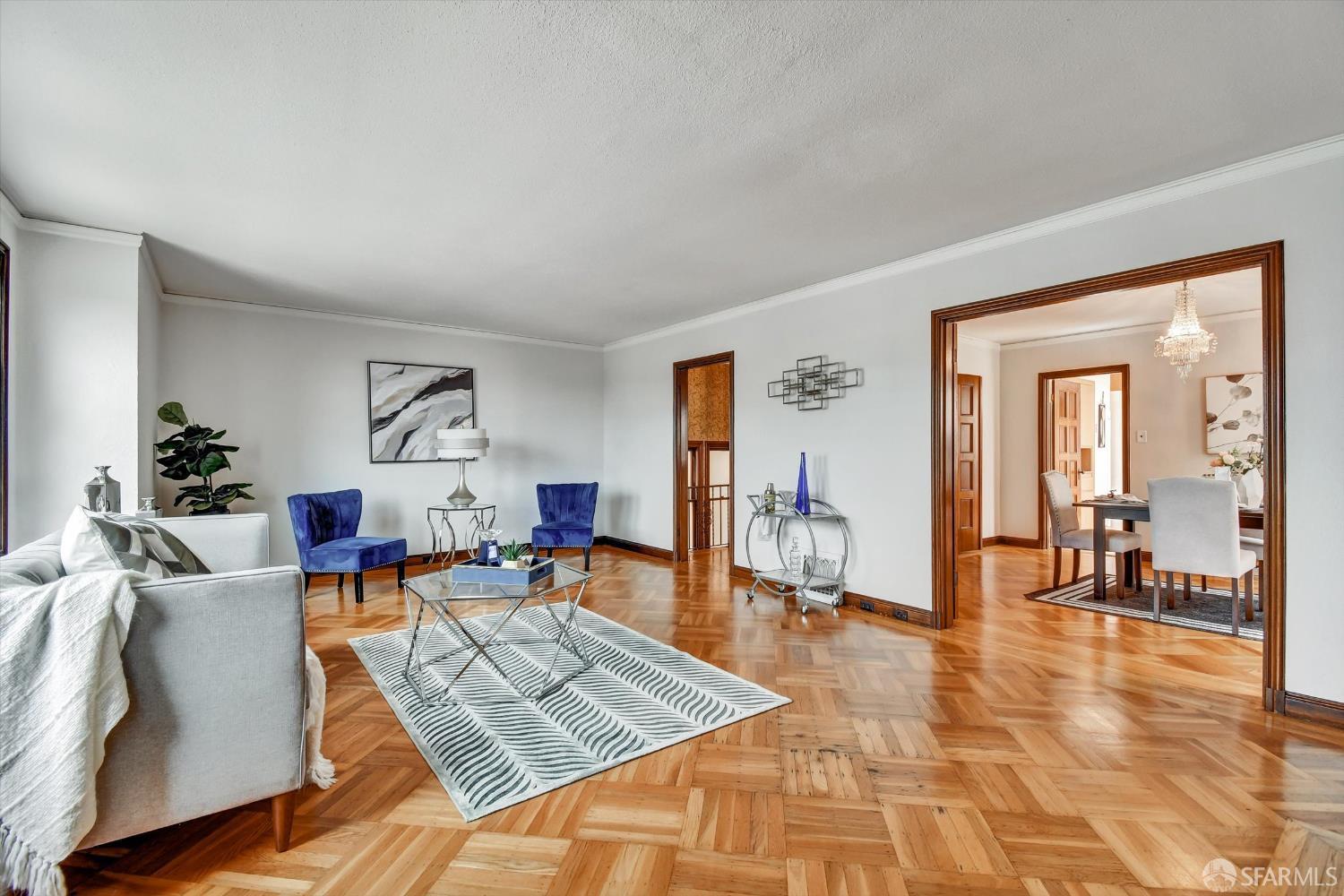 San Francisco, California 94116, United States, 4 Bedrooms Bedrooms, ,3 BathroomsBathrooms,Residential,Active,221103