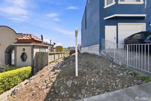 345 LOUISBURG ST, SAN FRANCISCO, CA 94112 - Image aab87751bb09ccc9e157a762396ecae0/21776454