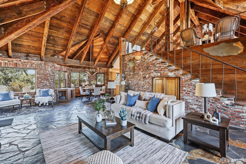 176 Mountain Canyon Lane