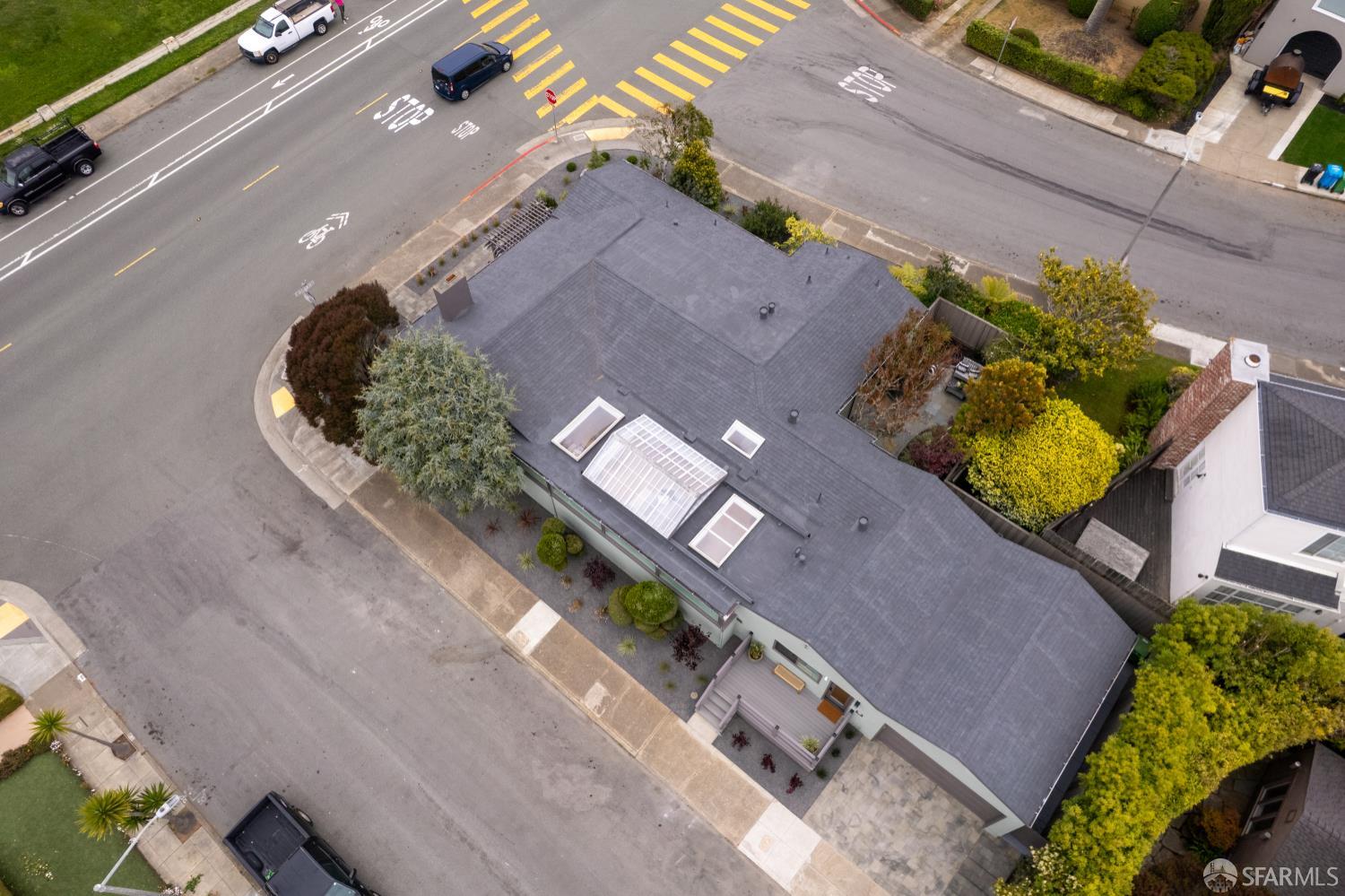 San Francisco, California 94132, United States, 4 Bedrooms Bedrooms, ,3 BathroomsBathrooms,Residential,Active,166018