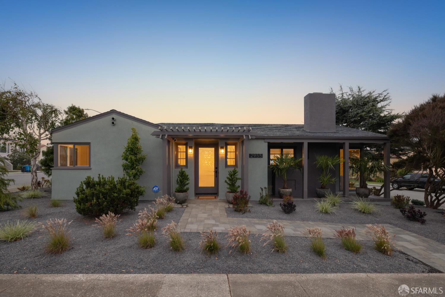 San Francisco, California 94132, United States, 4 Bedrooms Bedrooms, ,3 BathroomsBathrooms,Residential,Active,166018