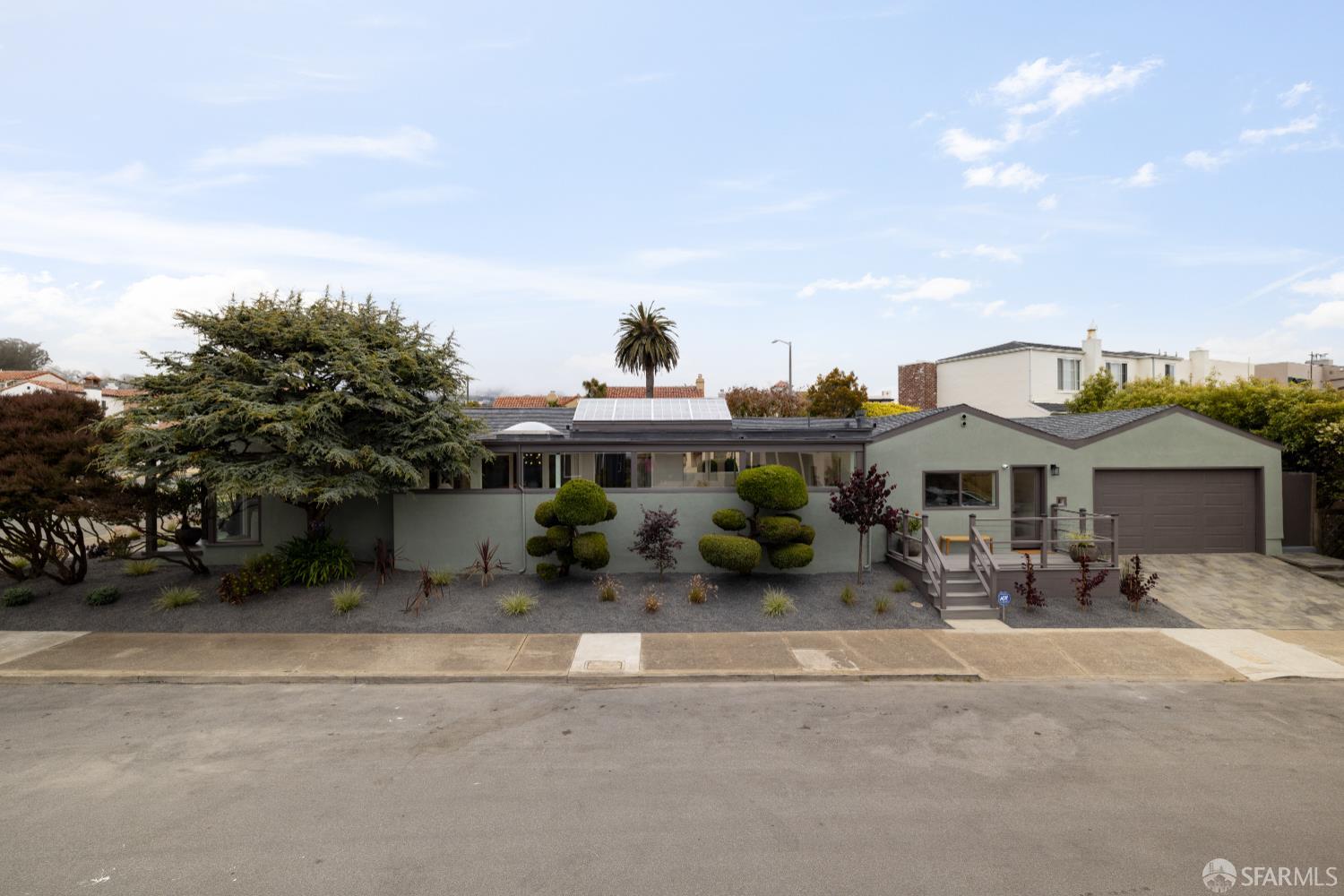 San Francisco, California 94132, United States, 4 Bedrooms Bedrooms, ,3 BathroomsBathrooms,Residential,Active,166018
