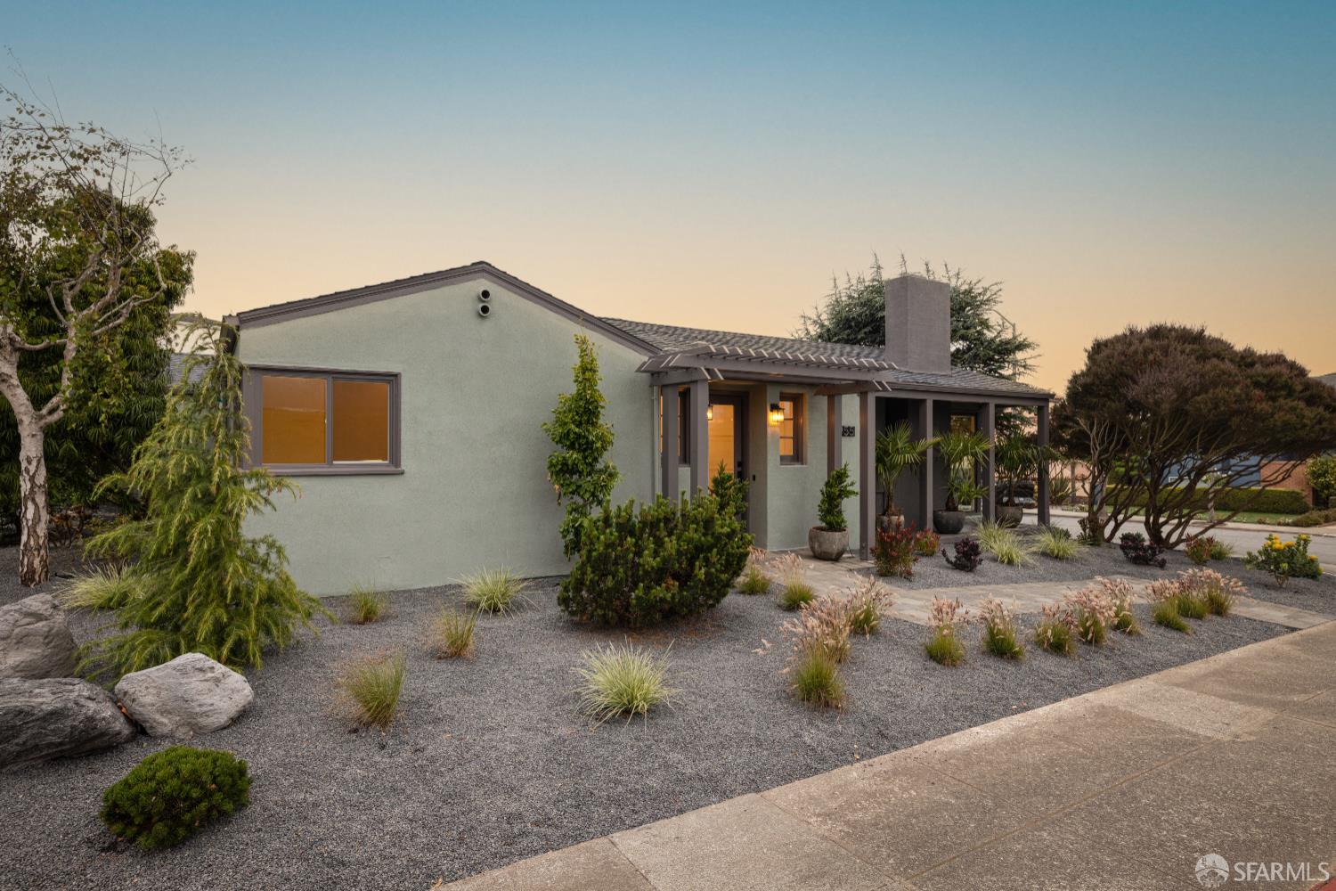 San Francisco, California 94132, United States, 4 Bedrooms Bedrooms, ,3 BathroomsBathrooms,Residential,Active,166018