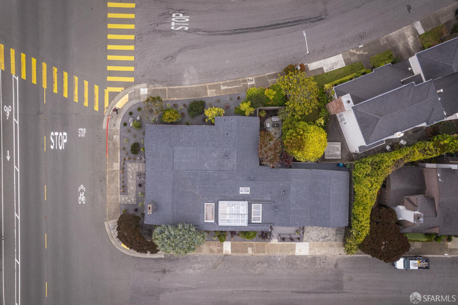 San Francisco, California 94132, United States, 4 Bedrooms Bedrooms, ,3 BathroomsBathrooms,Residential,Active,166018