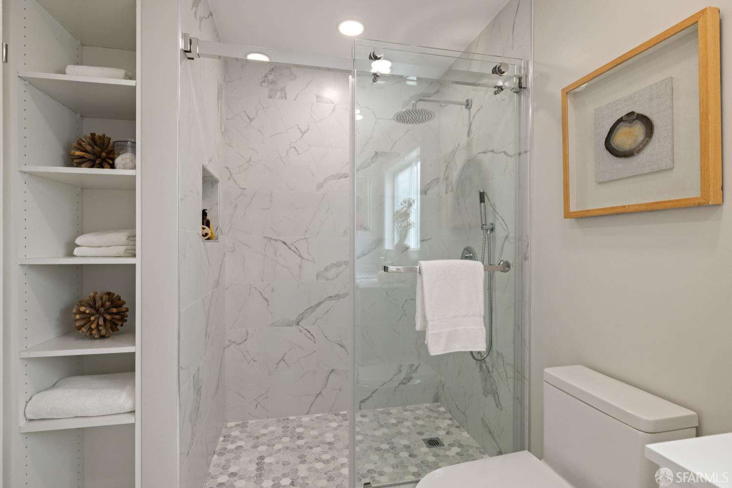 San Francisco, California 94132, United States, 4 Bedrooms Bedrooms, ,3 BathroomsBathrooms,Residential,Active,166018