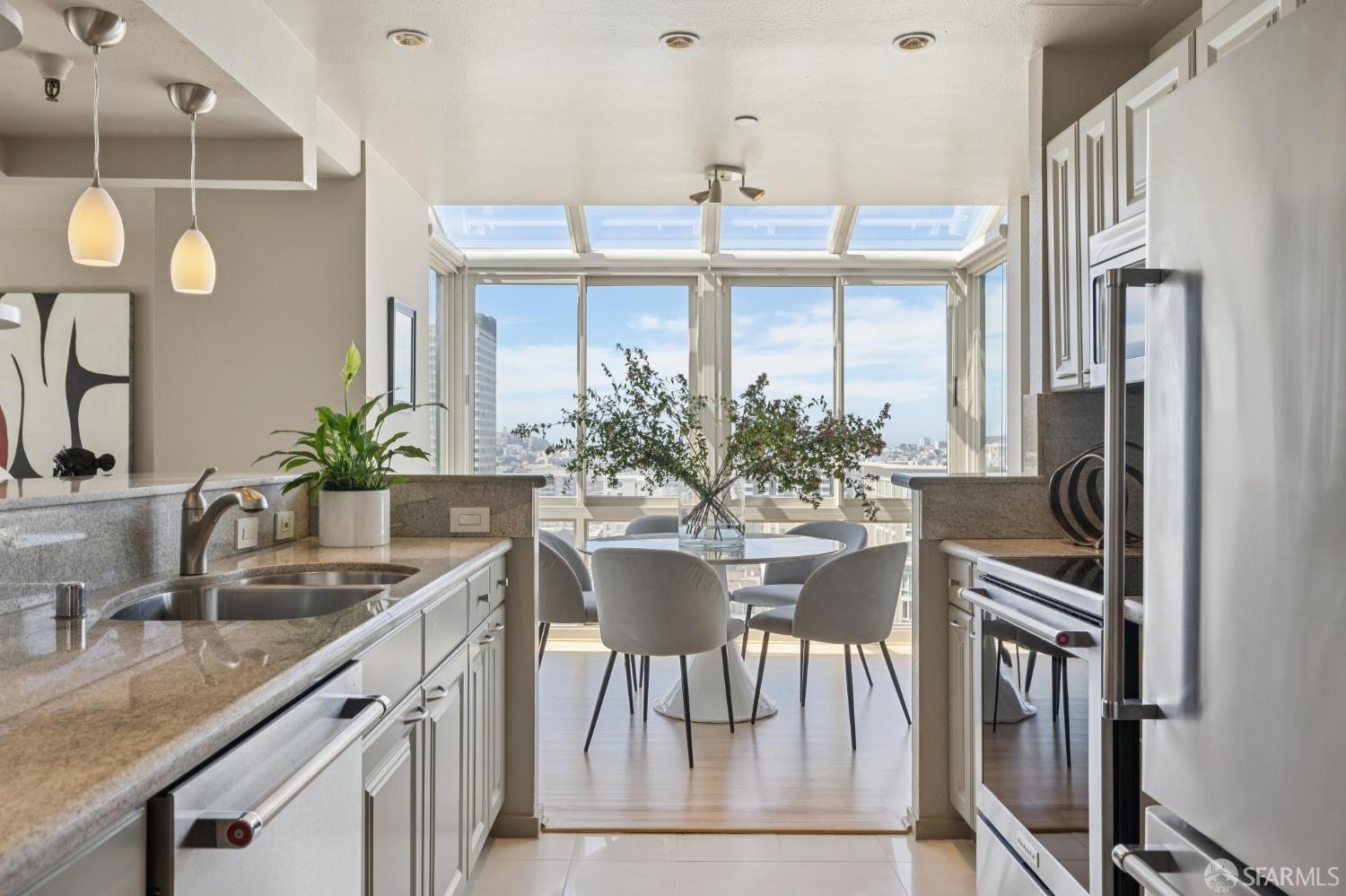 1 Daniel Burnham Court 1608, San Francisco CA 94109