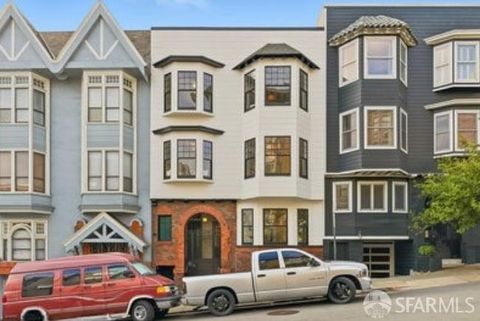 Photo of 951 Leavenworth Street, San Francisco, CA 94109 (MLS # 425084162)