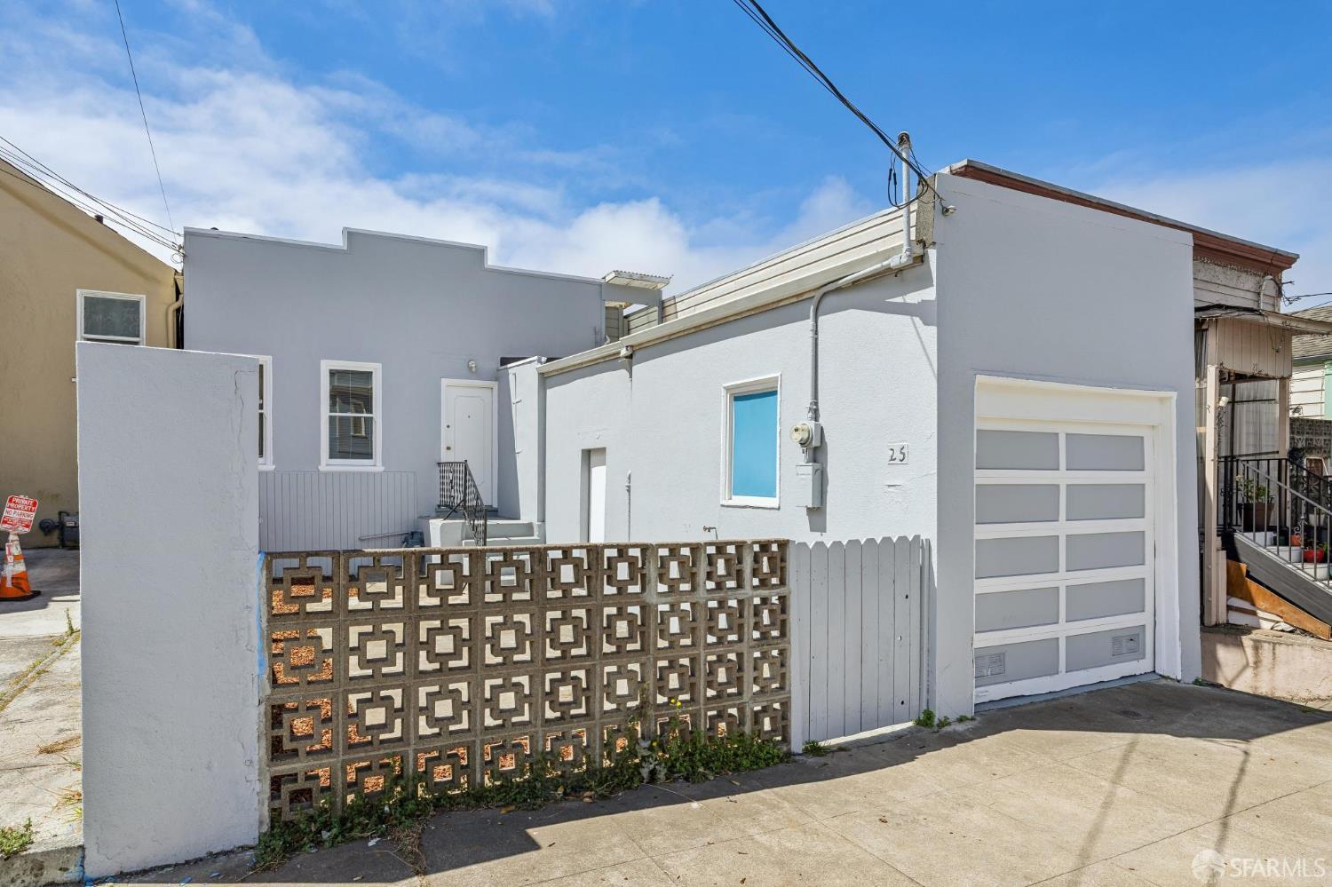 25 Farallones Street, San Francisco CA 94112