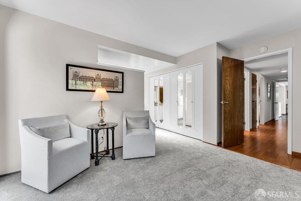 Walnut Creek, California 94598, United States, 3 Bedrooms Bedrooms, ,3 BathroomsBathrooms,Residential,Active,239598