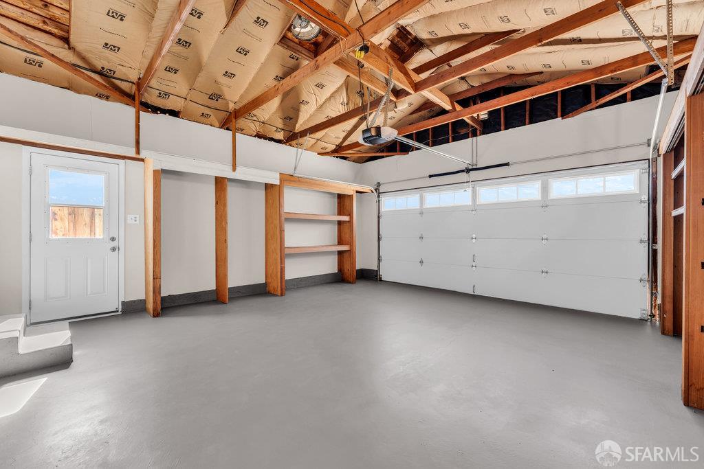 Walnut Creek, California 94598, United States, 3 Bedrooms Bedrooms, ,3 BathroomsBathrooms,Residential,Active,239598