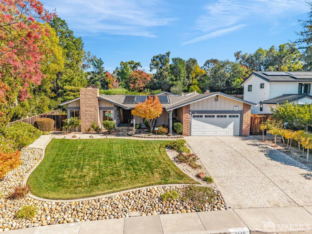 Walnut Creek, California 94598, United States, 3 Bedrooms Bedrooms, ,3 BathroomsBathrooms,Residential,Active,239598