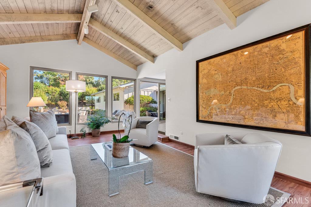 Walnut Creek, California 94598, United States, 3 Bedrooms Bedrooms, ,3 BathroomsBathrooms,Residential,Active,239598