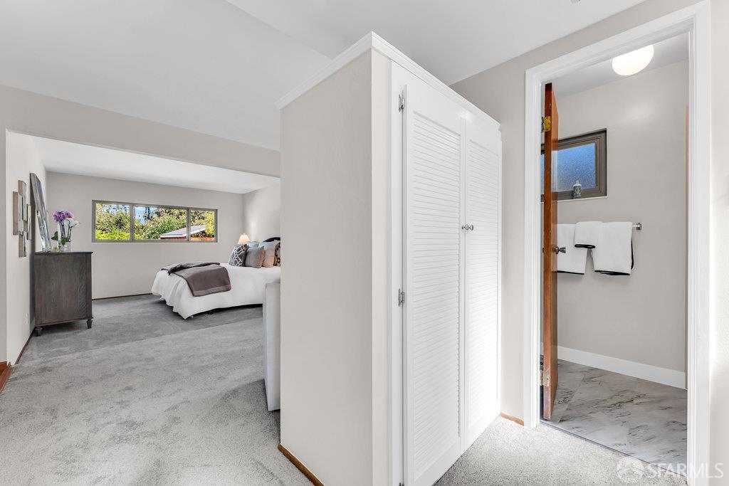 Walnut Creek, California 94598, United States, 3 Bedrooms Bedrooms, ,3 BathroomsBathrooms,Residential,Active,239598