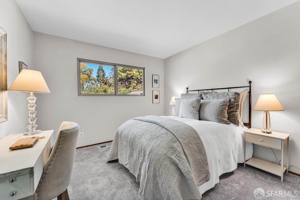 Walnut Creek, California 94598, United States, 3 Bedrooms Bedrooms, ,3 BathroomsBathrooms,Residential,Active,239598