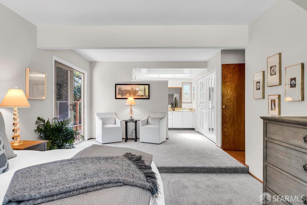 Walnut Creek, California 94598, United States, 3 Bedrooms Bedrooms, ,3 BathroomsBathrooms,Residential,Active,239598