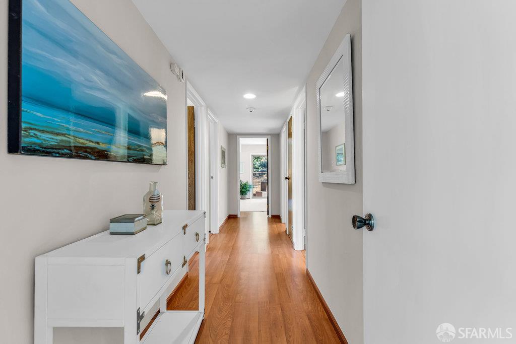 Walnut Creek, California 94598, United States, 3 Bedrooms Bedrooms, ,3 BathroomsBathrooms,Residential,Active,239598