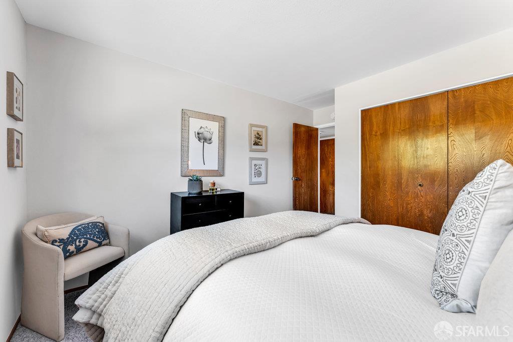 Walnut Creek, California 94598, United States, 3 Bedrooms Bedrooms, ,3 BathroomsBathrooms,Residential,Active,239598