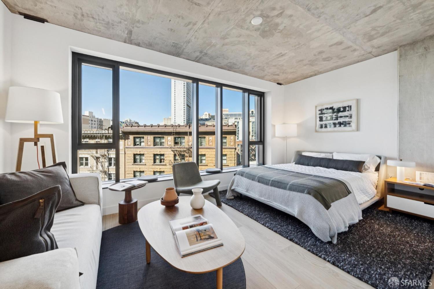 960 Market Street 808