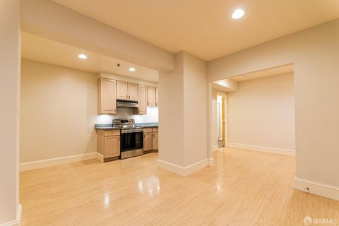 1755 Hyde Street, San Francisco, CA 94109 - #: 424031352