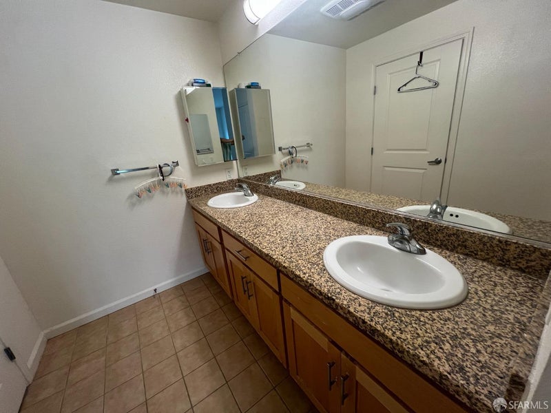 301 Crescent Court 3214