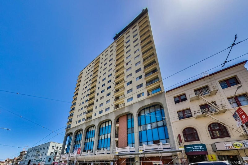950 Stockton Street 406-7