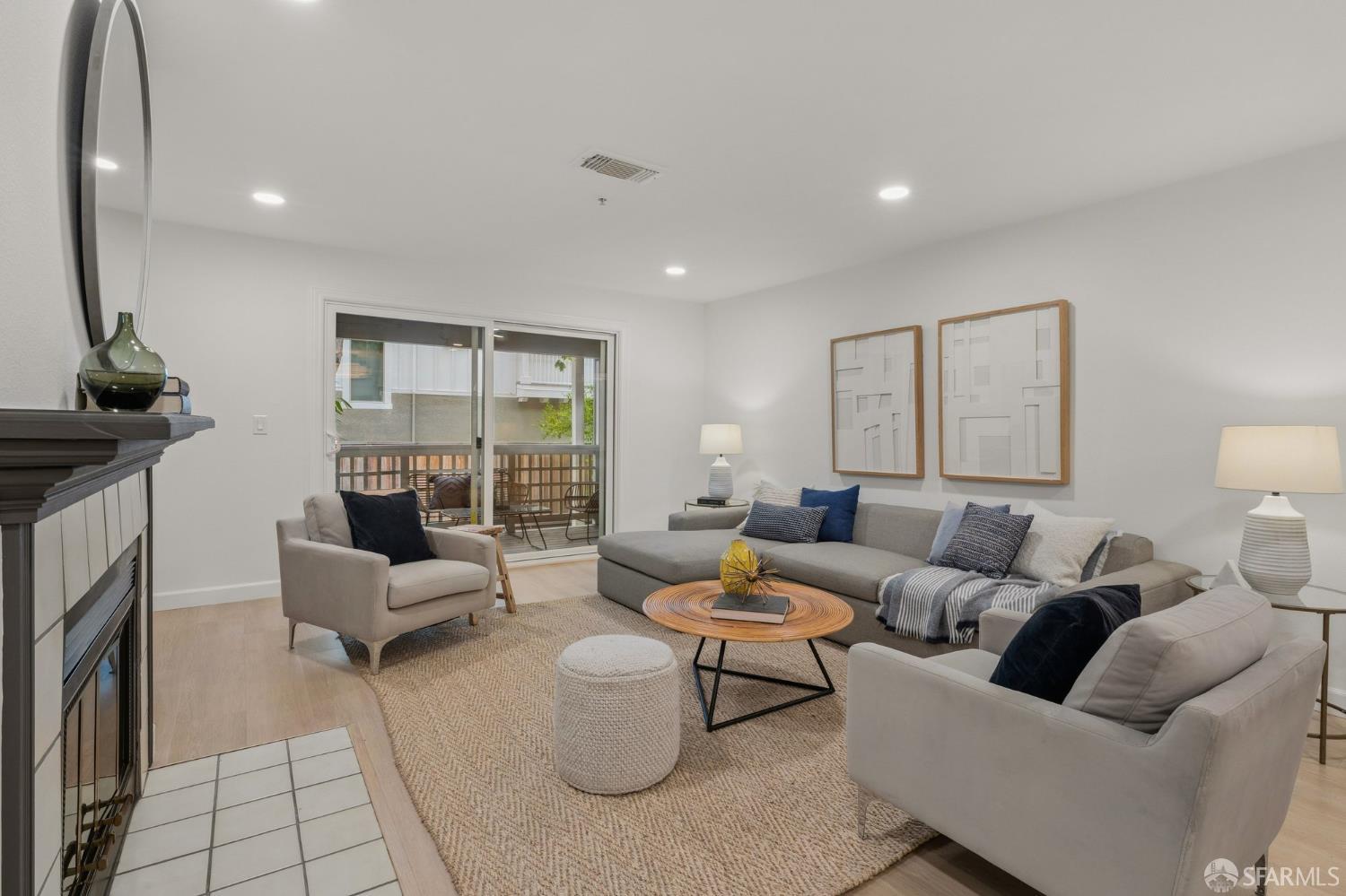 2723 Oak Road A