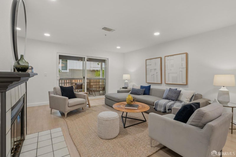 2723 Oak Road A