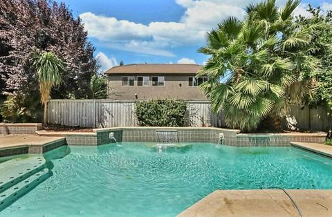 Property photo of 6472 Brook Hollow Circle, Stockton, CA 95219