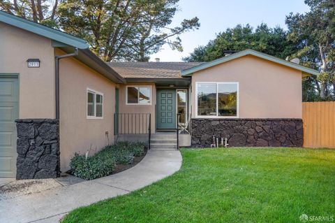 A home in El Sobrante