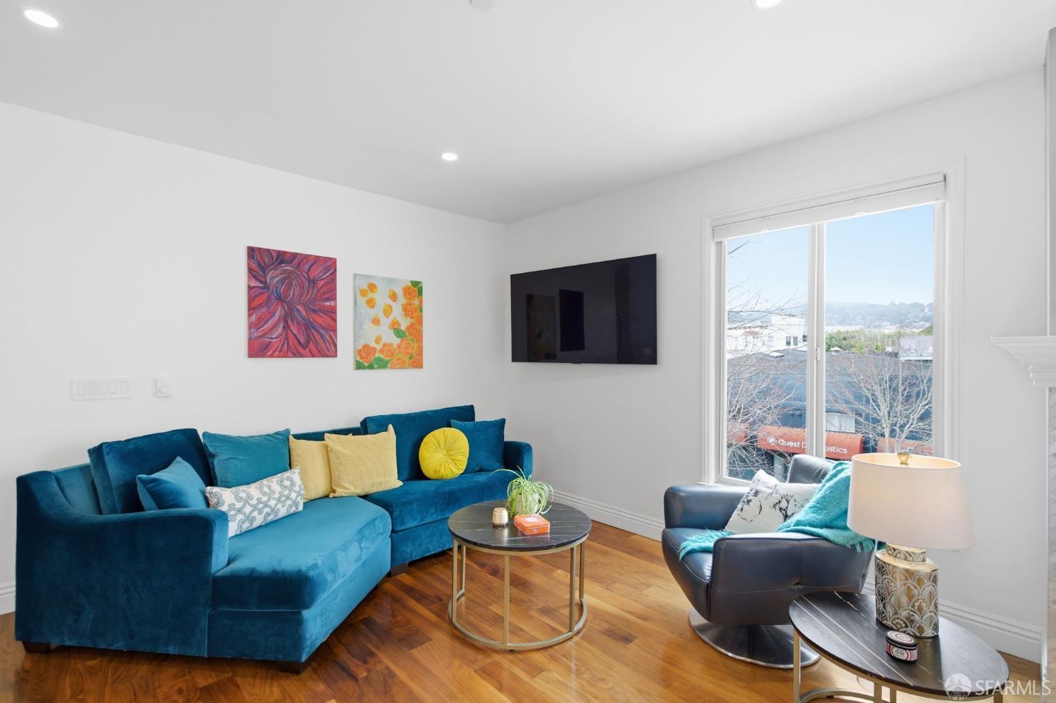 1699 Valencia Street 306