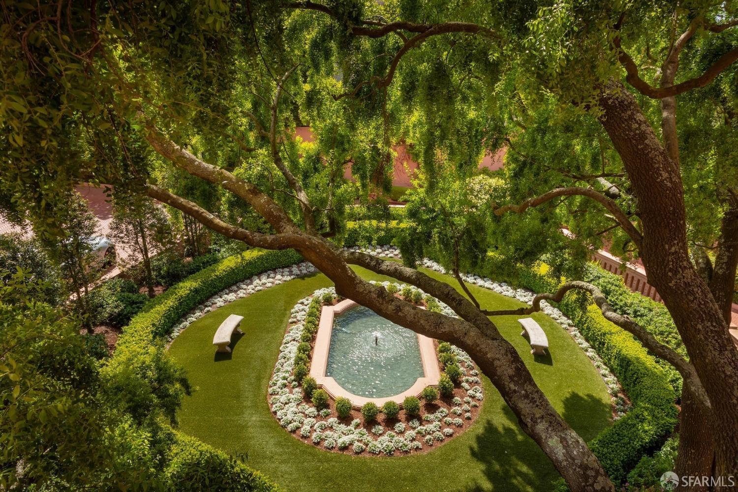 2006 Washington Street 4