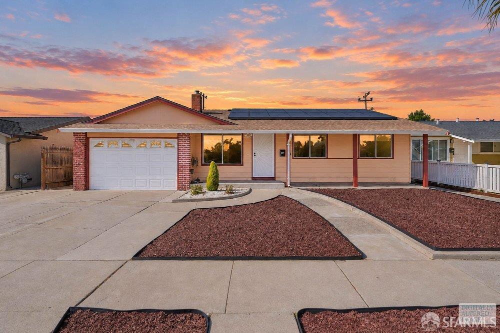 39393 Sundale Drive