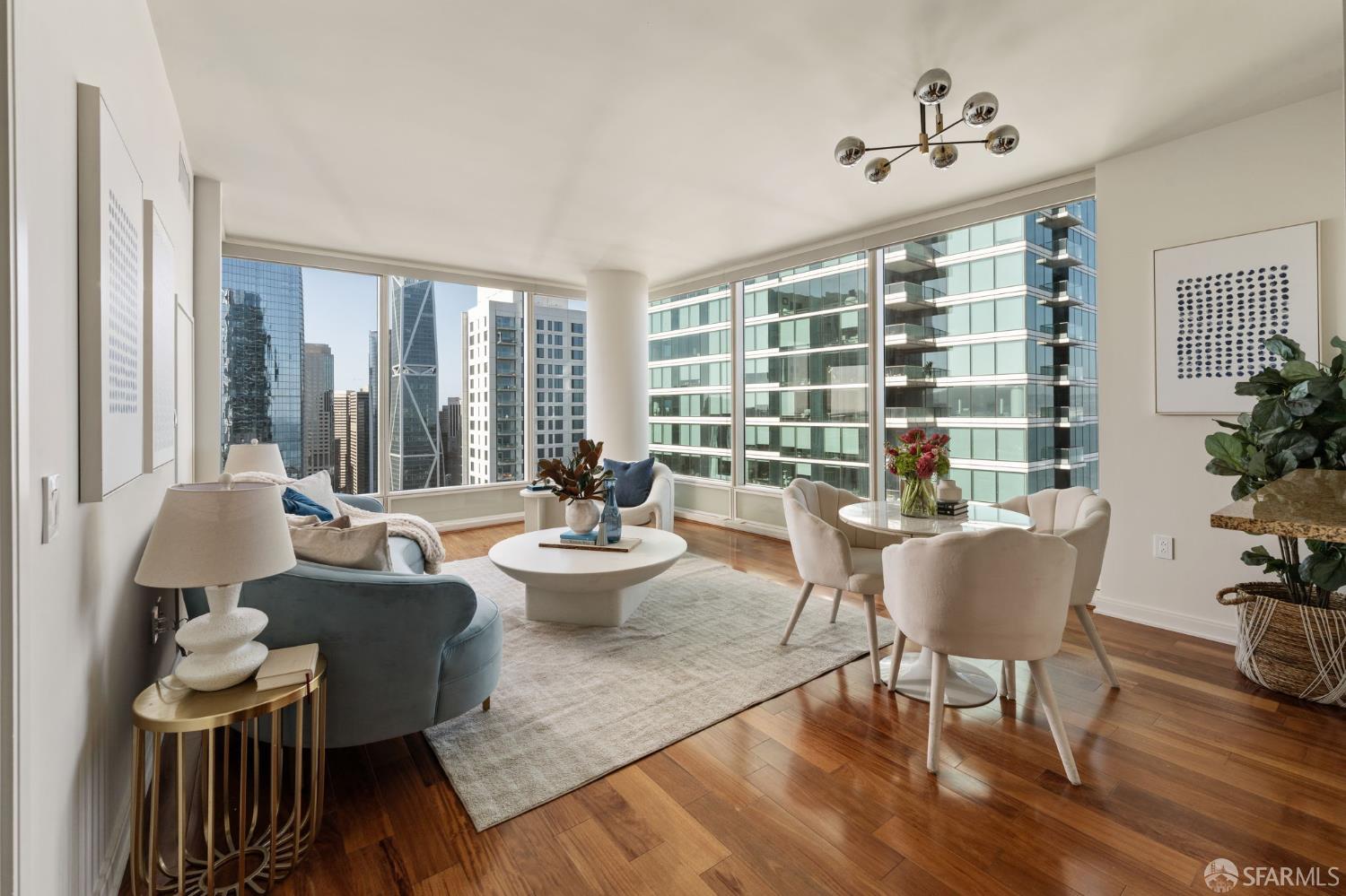 425 1st Street 3307
