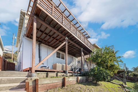 A home in San Leandro