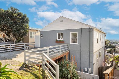 A home in San Leandro